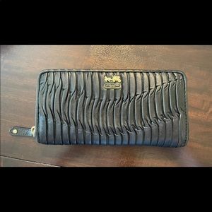 Coach Madison accordion wallet